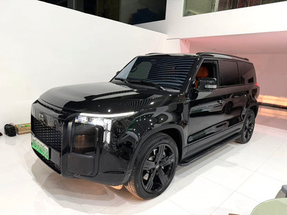 极石 2023款 极石01 尊享6座版 自动挡