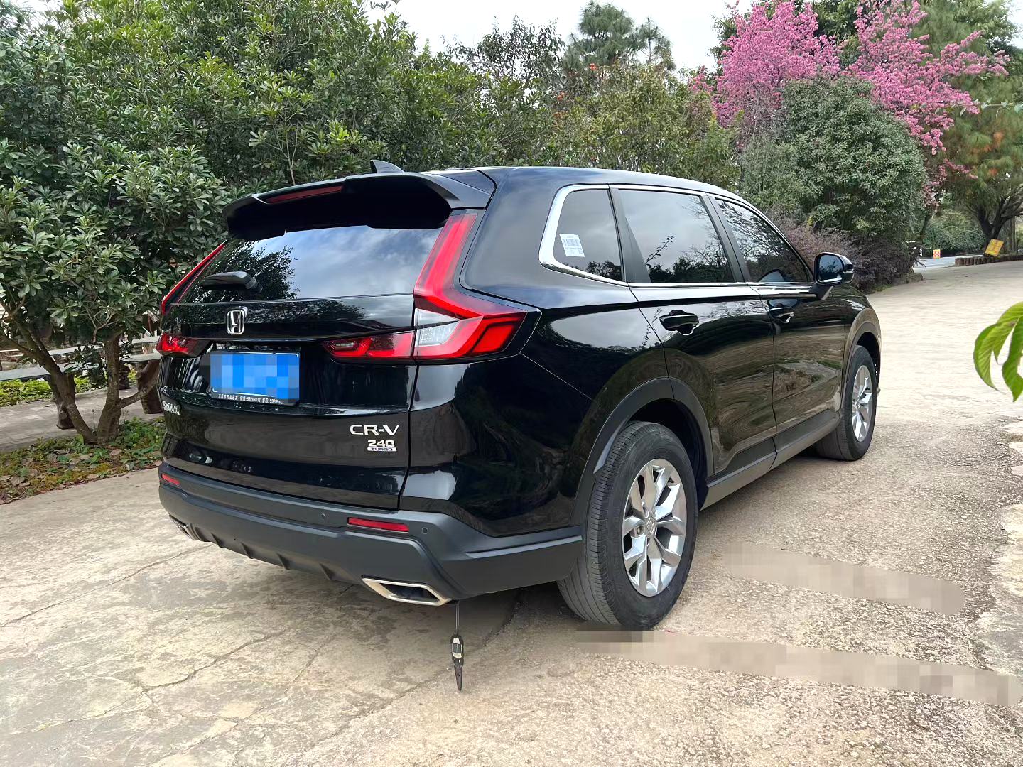 本田 2023款 CR-V 1.5T 无级 240TURBO 两驱睿型版5座 自动挡