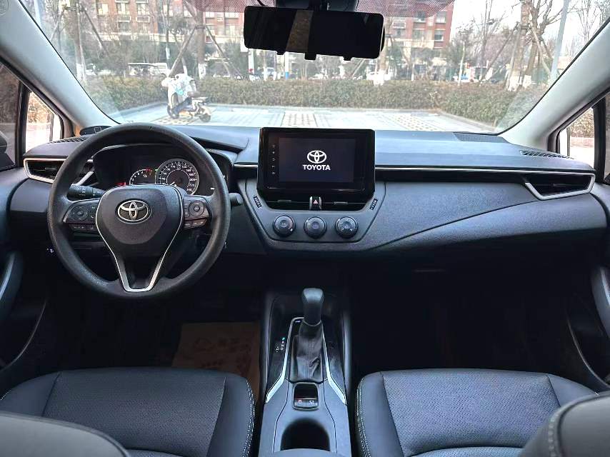丰田 2021款 卡罗拉 1.5 无级 先锋版 自动挡