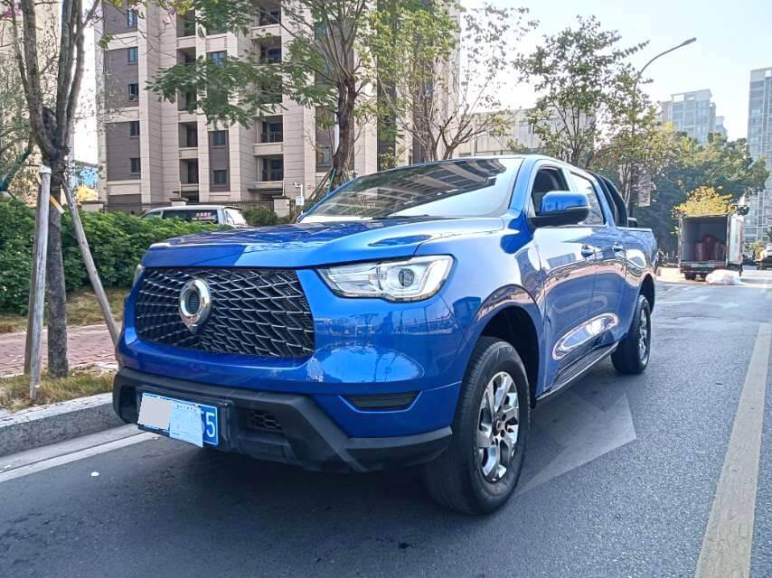 长城 2021款 炮 2.0T 商用版柴油两驱精英型长箱 手动挡