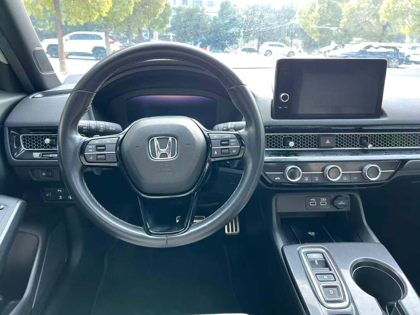 本田 2023款 思域 e:HEV 2.0 无级 锐力版 自动挡